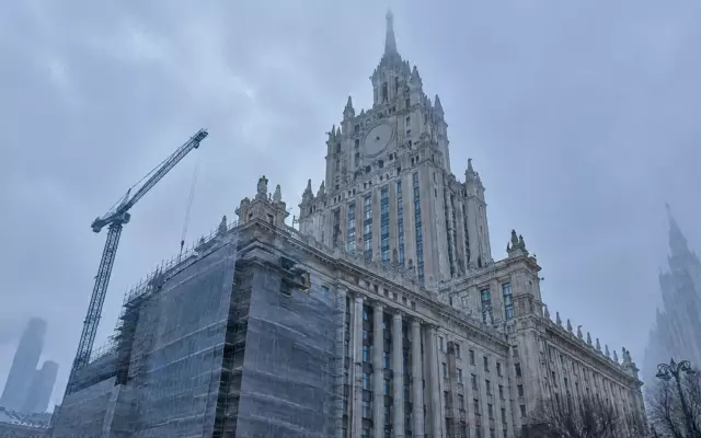 Гостиницу «Пекин» в центре Москвы начали реставрировать по очереди