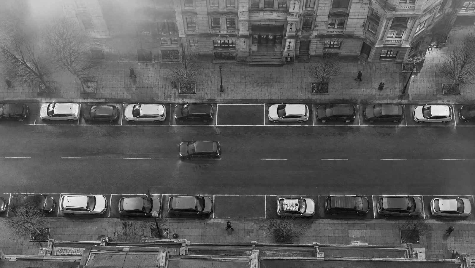 Москва повысит верхнюю границу тарифа на парковку до 950 рублей