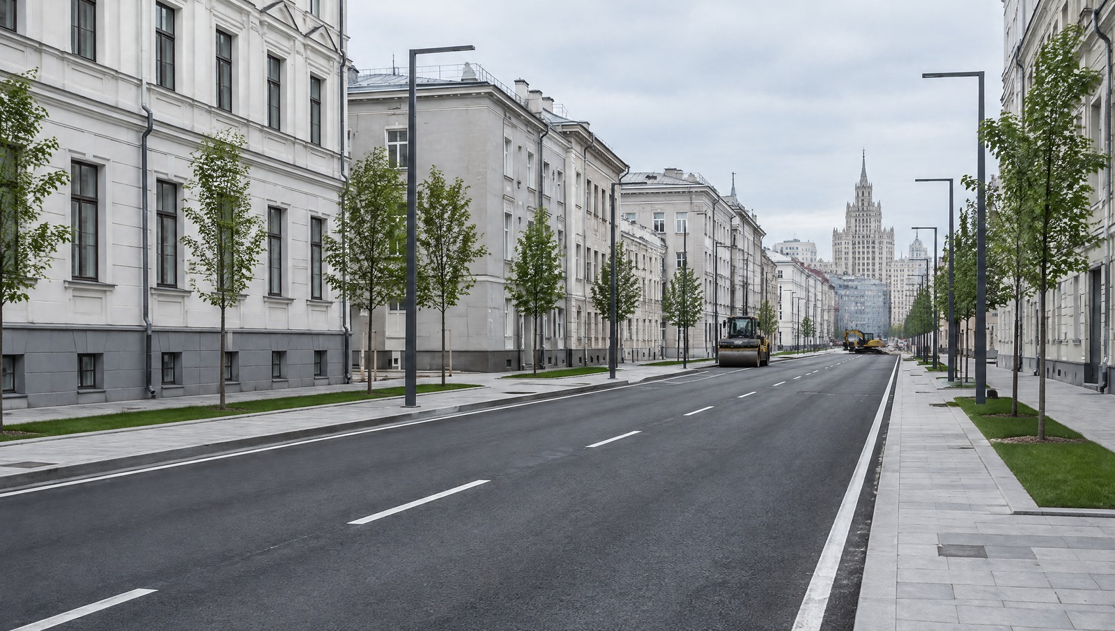 Сосинскую улицу в центре Москвы благоустроили на площади почти 12 тыс. кв. м